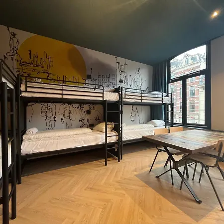 Hostel Heart Of *