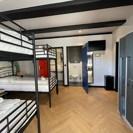 Hostel Heart Of *