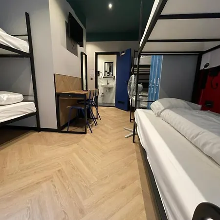 Heart Of Hostel *